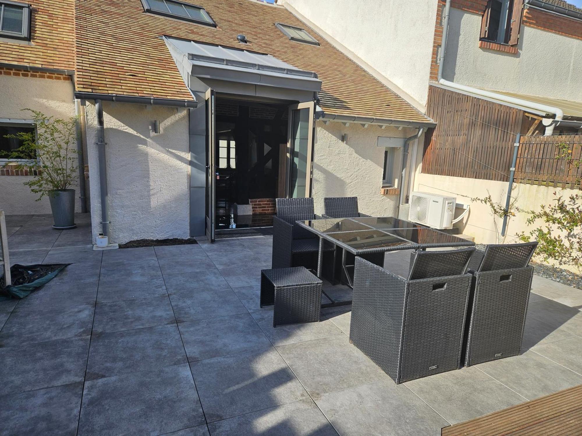 Le Sully, Gite Aux Portes De La Sologne La Ferté-Saint-Aubin Exterior foto